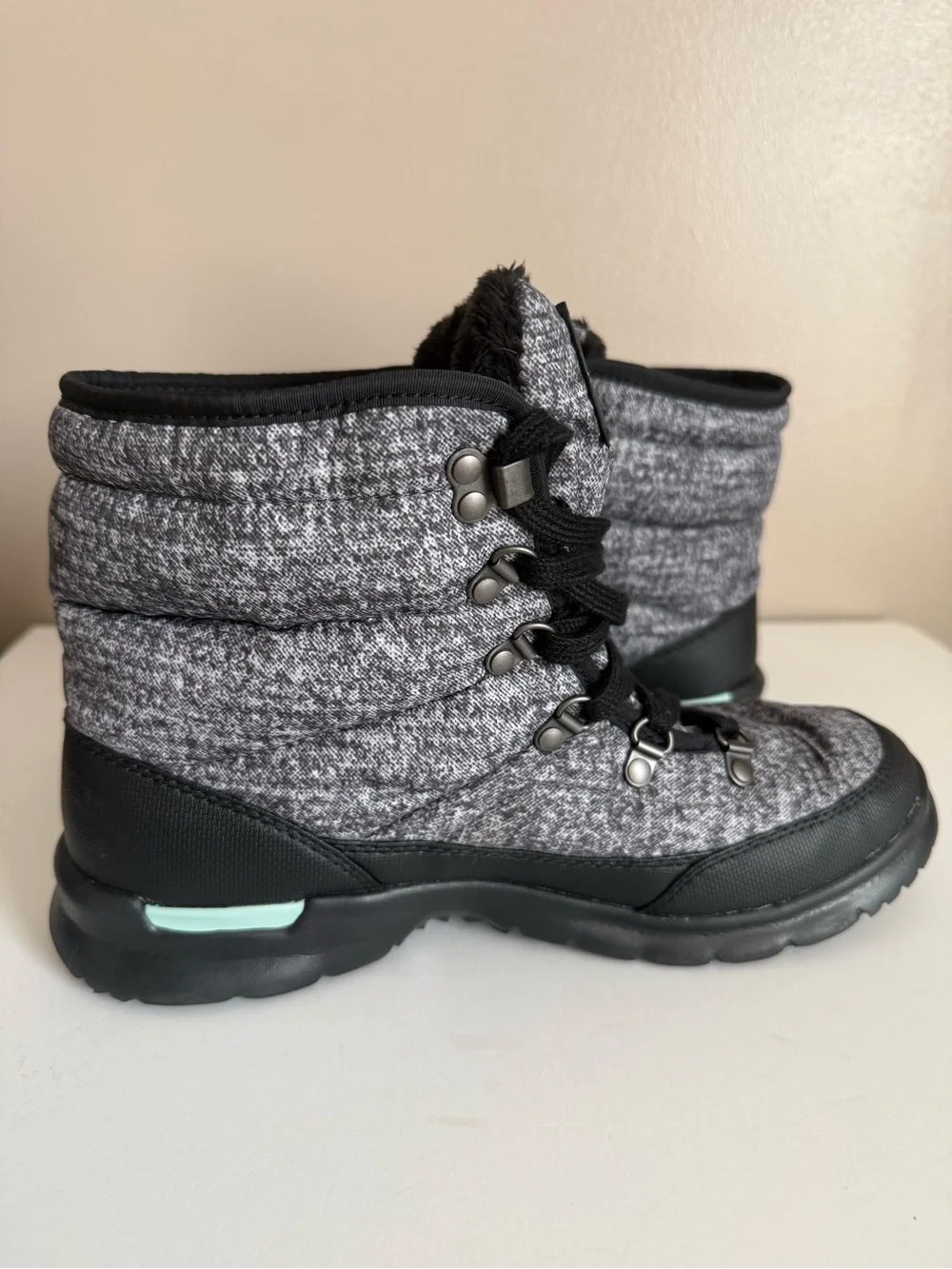 The North Face Women's ThermoBall Lace II Boot Black Grey Puffer Lace-up Size 8